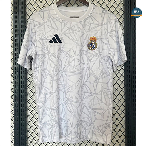 Max Maillot Real Madrid pre-match 2024/25